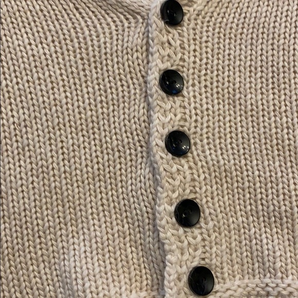 Skylar + Madison cropped sweater - Picture 2 of 4